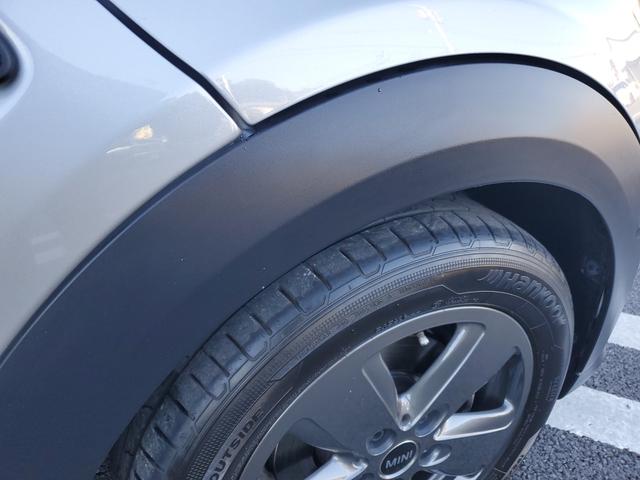 ＭＩＮＩ クーパー　ファーストパッケージエッセンシャル・トリム　雹害車両　認定中古車女性オーナー　ディラー点検整備記録　カープレイ　ミラー型ＥＴＣ　シートヒーター　インテリジェントセーフティー　スペアキー（15枚目）