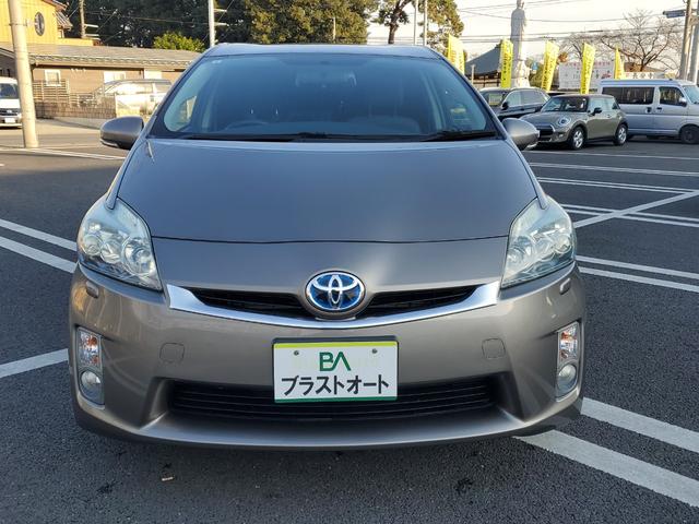 プリウス S LEDエディション 女性オーナー アルパインナビ アルパインリアモニター ETC バックカメラ 特別仕様車 17インチトヨタ純正アルミ(3枚目)