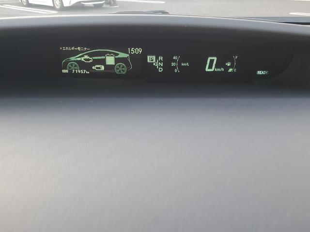プリウス S LEDエディション 女性オーナー アルパインナビ アルパインリアモニター ETC バックカメラ 特別仕様車 17インチトヨタ純正アルミ(14枚目)