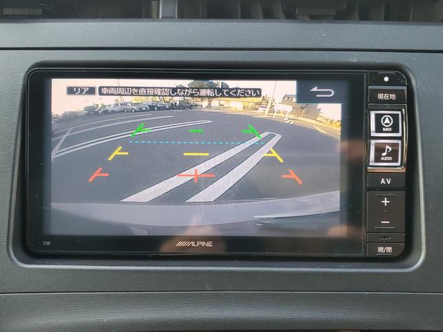 プリウス S LEDエディション 女性オーナー アルパインナビ アルパインリアモニター ETC バックカメラ 特別仕様車 17インチトヨタ純正アルミ(17枚目)