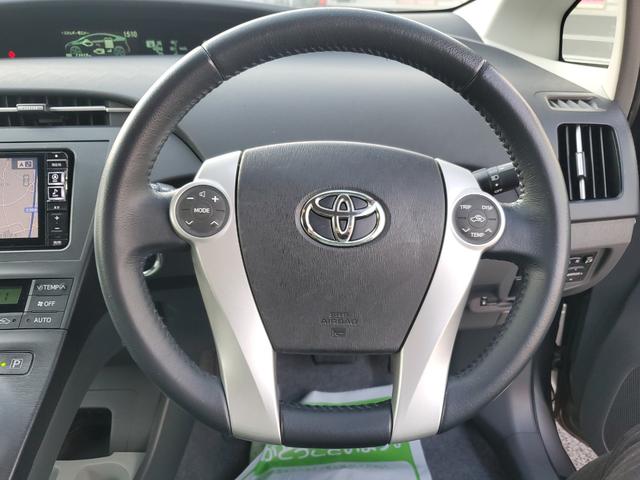 プリウス S LEDエディション 女性オーナー アルパインナビ アルパインリアモニター ETC バックカメラ 特別仕様車 17インチトヨタ純正アルミ(25枚目)