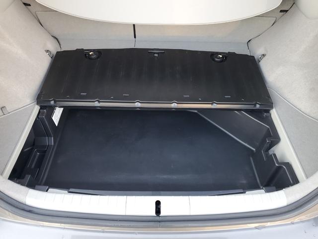 プリウス S LEDエディション 女性オーナー アルパインナビ アルパインリアモニター ETC バックカメラ 特別仕様車 17インチトヨタ純正アルミ(43枚目)