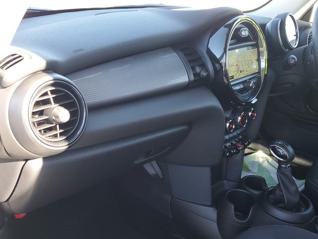 �p�l�������C�ɂȂ�悤�ȏ������Ȃ��Y��ȏ�Ԃł��B