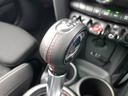 クーパーＳ　ユーザー買取車　ＪＣＷステアリング　ドライビングモード　ＴＶ　バックカメラ　ミラー型ＥＴＣ　純正オプション１７インチアロイホイール　ペッパーホワイト（18枚目）