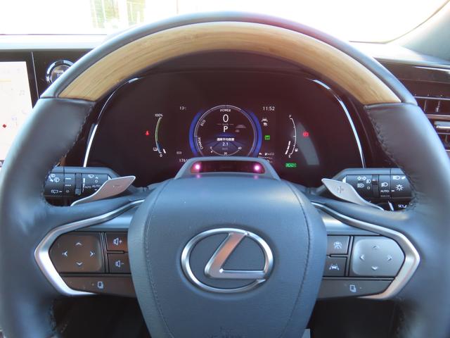 RX RX450h+ バージョンL 4WD 1オナ茶革PSR パノラV Aパーク PKSB BSM HUD AHS 輻射H Dミラー おく充電 禁煙車 Dレコーダ 後席電動&ベンチ&ヒータ AC1500W 3眼LED モデリスタエアロ(66枚目)