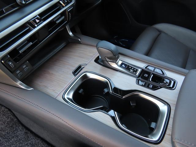 RX RX450h+ バージョンL 4WD 1オナ茶革PSR パノラV Aパーク PKSB BSM HUD AHS 輻射H Dミラー おく充電 禁煙車 Dレコーダ 後席電動&ベンチ&ヒータ AC1500W 3眼LED モデリスタエアロ(69枚目)