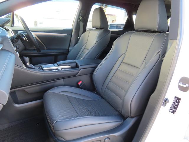 RX RX450hFスポーツ4WD最終 黒革PSRパノラV 4WD最終モデル 黒革パノラマSR パノラミックV BSM カラーHUD AHB 禁煙車 TVジャンパ Dレコーダ AC100W ルーフR PBドア 3眼LED F専用20AW(13枚目)