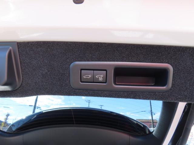 RX RX450hFスポーツ4WD最終 黒革PSRパノラV 4WD最終モデル 黒革パノラマSR パノラミックV BSM カラーHUD AHB 禁煙車 TVジャンパ Dレコーダ AC100W ルーフR PBドア 3眼LED F専用20AW(40枚目)