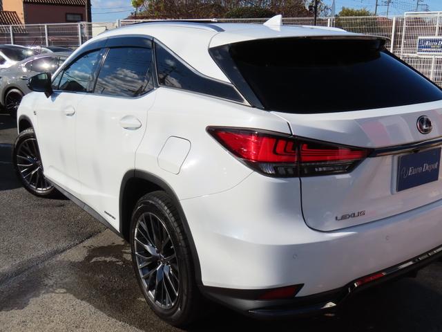 RX RX450hFスポーツ4WD最終 黒革PSRパノラV 4WD最終モデル 黒革パノラマSR パノラミックV BSM カラーHUD AHB 禁煙車 TVジャンパ Dレコーダ AC100W ルーフR PBドア 3眼LED F専用20AW(42枚目)