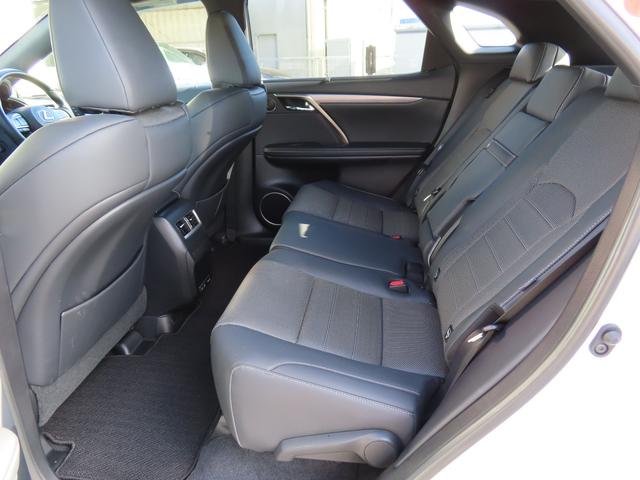 RX RX450hFスポーツ4WD最終 黒革PSRパノラV 4WD最終モデル 黒革パノラマSR パノラミックV BSM カラーHUD AHB 禁煙車 TVジャンパ Dレコーダ AC100W ルーフR PBドア 3眼LED F専用20AW(53枚目)