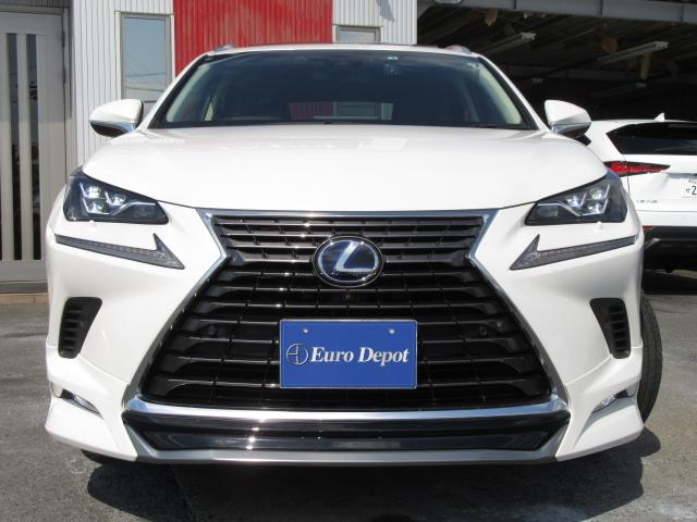 NX300hVerL4WD1オナ黒革SRパノラV モデエアロ 4WD 1オナ黒革SR ナビ地デジ LSS+ パノラミックV BSM PKSB カラーHUD 禁煙車 Dレコーダ エンスタ RCTA AHS 後席電動&H 3眼LED ルーフR 同色アーチ モデエアロ(32枚目)