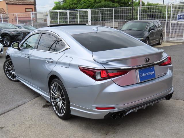LEXUS ES ES300H VERSION L Best Japan Spec Recon Car for Import Malaysia