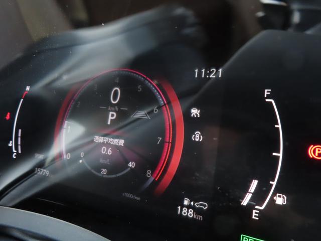 �V���v���Ŏg���Ղ��s�e�s�t�������[�^�[�́A�^�]���ɕK�v�ȏ����m���ɓ`����ׂɃR���e���c�̔z�u���H�v�B�i�r���[�g���A�^�]�x���V�X�e����ԁA�i�r�����\�莞���A�q���\�����̏펞�\���ɑΉ����܂����B