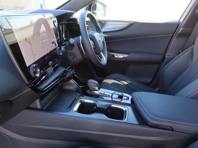 ＮＸ ＮＸ３５０ｈＦスポ４ＷＤ後期　黒革ＰＳＲマクレビＴＲＤエアロ　４ＷＤ後期　１オナ黒革ＰＳＲ　マクレビ　パノラＶ　Ａパーク　ＰＫＳＢ　ＢＳＭ　ＨＵＤ　Ｄミラー　禁煙車　Ｄレコーダ　後席電動＆ヒータ　３眼ＬＥＤ　Ｏキャリパ　モデリスタ２０ＡＷ　ＴＲＤエアロ４本マフラ（12枚目）