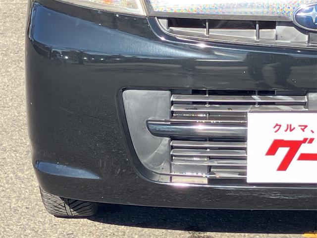 ステラ Ｌ　５速マニュアル　ＣＤオーディオ　キーレス　電動格納ミラー　キセノンライト　ドアバイザー　リアワイパー　ＡＢＳ　ダブルエアバッグ　エアコン　パワステ　パワーウインドウ　ワンオーナー車　純正１４インチＡＷ（10枚目）