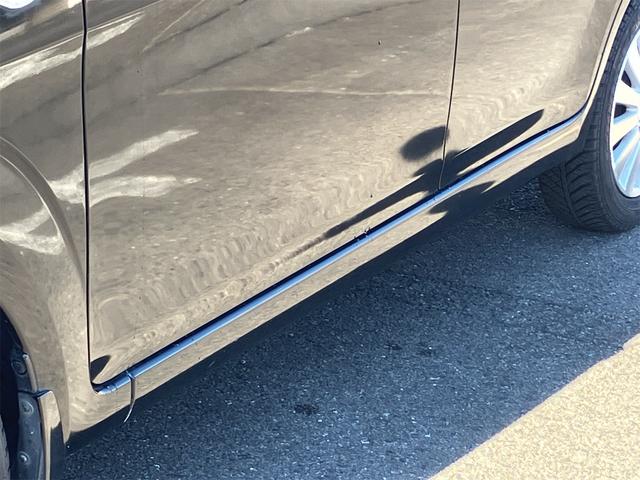 ステラ Ｌ　５速マニュアル　ＣＤオーディオ　キーレス　電動格納ミラー　キセノンライト　ドアバイザー　リアワイパー　ＡＢＳ　ダブルエアバッグ　エアコン　パワステ　パワーウインドウ　ワンオーナー車　純正１４インチＡＷ（26枚目）