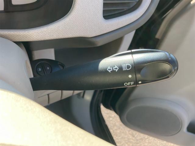 ステラ Ｌ　５速マニュアル　ＣＤオーディオ　キーレス　電動格納ミラー　キセノンライト　ドアバイザー　リアワイパー　ＡＢＳ　ダブルエアバッグ　エアコン　パワステ　パワーウインドウ　ワンオーナー車　純正１４インチＡＷ（68枚目）