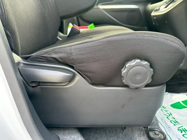 デイズルークス  両側パワースライドドア・プッシュスタート・ステアリングスイッチ・アイドリングストップ・バックカメラ(15枚目)