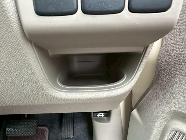 ライフ 電動格納ミラー・オートエアコン・バックカメラ(32枚目)