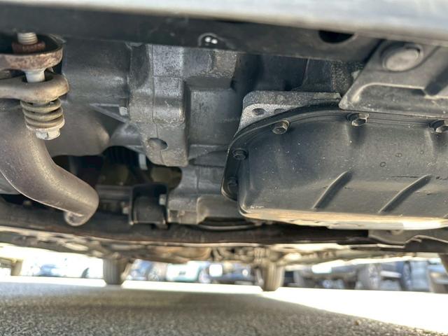 スペーシアギア 　電動格納ドアミラー・ステアリングスイッチ・アイドリングストップ・両側パワースライドドア・コーナーセンサー・衝突軽減ブレーキ・純正ナビ・バックカメラ（65枚目）