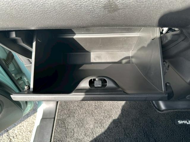 ワゴンＲスマイル ハイブリッドＸ　電動格納ドアミラー・オートエアコン・アイドリングストップ・ステアリングスイッチ・プッシュスタート・両側パワースライドドア・コーナーセンサー・ＥＴＣ・純正ナビ・シートヒーター・ドラレコ・バックカメラ（54枚目）