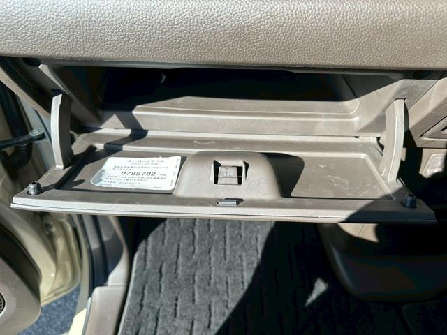 Ｎ－ＢＯＸ 　ステアリングスイッチ・プッシュスタート・両側パワースライドドア・コーナーセンサー・衝突軽減ブレーキ・バックカメラ・電動格納ドアミラー・オートエアコン・ＴＶ（49枚目）