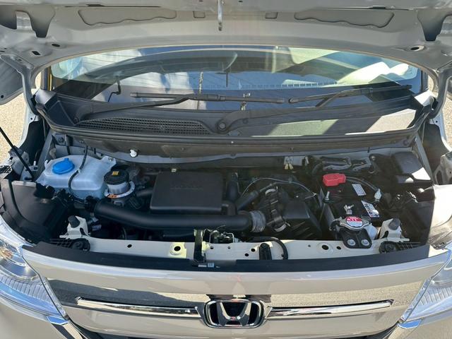 Ｎ－ＢＯＸ 　ステアリングスイッチ・プッシュスタート・両側パワースライドドア・コーナーセンサー・衝突軽減ブレーキ・バックカメラ・電動格納ドアミラー・オートエアコン・ＴＶ（65枚目）