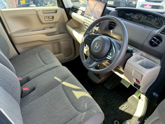 Ｎ－ＢＯＸ 　プッシュスタート・ＥＴＣ・ステアリングスイッチ・衝突軽減ブレーキ・バックカメラ・電動格納ドアミラー・オートエアコン（12枚目）