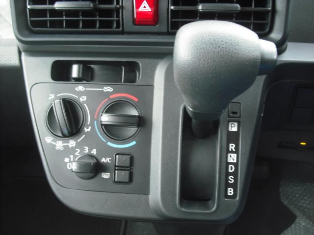 タント L キーレス スマートアシスト 社外ナビ ワンセグTV Bモニター オートHiビーム LEDヘッドライト Bluetooth接続 ETC 記録簿 車検9年4月!(23枚目)