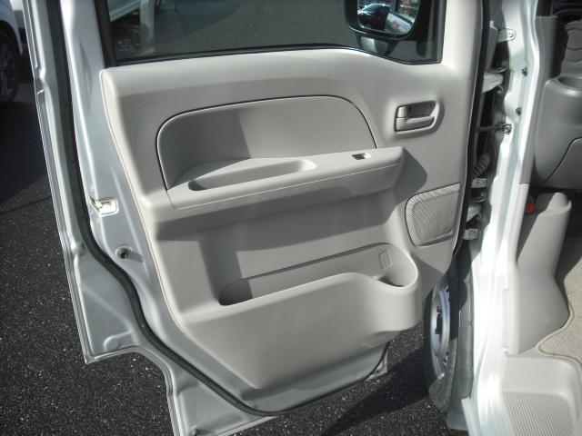 ＮＶ１００クリッパーバン ＤＸ　ＧＬパッケージ　ハイルーフ　キーレス　純正ナビ　フルセグＴＶ　ＥＴＣ　オートライト　前ドラレコ　ＬＥＤヘッドライト　電動格納ミラー（28枚目）