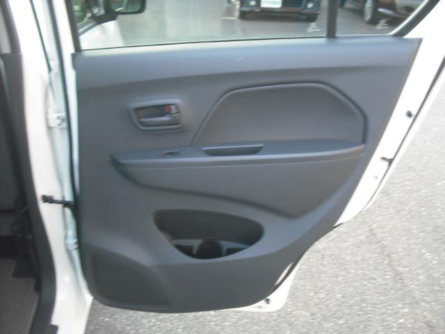 ワゴンR FX エネチャージ キーレス 社外ナビ ワンセグTV DVD再生 運転席シートヒーター アイドリングストップ 走行2万3千k!(11枚目)