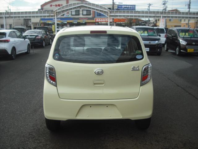 ミライース L SA キーレス スマートアシスト 純正CD ABS TRC 両席エアバック 衝突安全ボディ(5枚目)