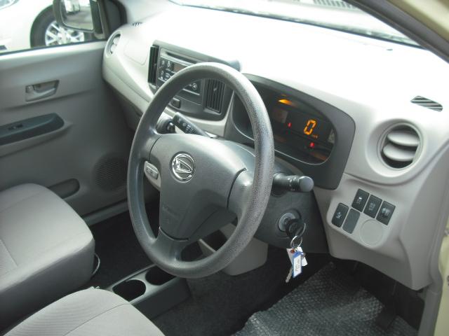 ミライース L SA キーレス スマートアシスト 純正CD ABS TRC 両席エアバック 衝突安全ボディ(18枚目)