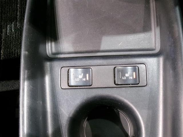 プリウス Ｓツーリングセレクション　フルセグ　メモリーナビ　ＤＶＤ再生　バックカメラ　衝突被害軽減システム　ＥＴＣ　ＬＥＤヘッドランプ　ワンオーナー　記録簿（10枚目）