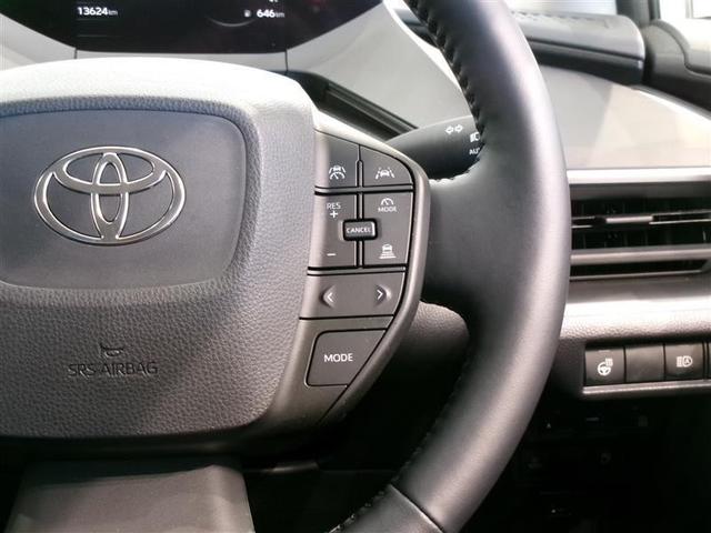 プリウス Ｕ　フルセグ　ミュージックプレイヤー接続可　バックカメラ　衝突被害軽減システム　ＥＴＣ　ＬＥＤヘッドランプ　記録簿（11枚目）