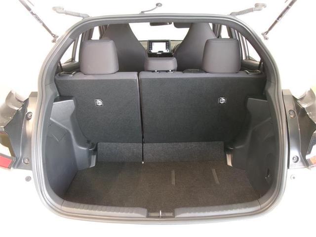 ヤリス ハイブリッドＸ　メモリーナビ　ミュージックプレイヤー接続可　バックカメラ　衝突被害軽減システム　ＥＴＣ　記録簿（16枚目）