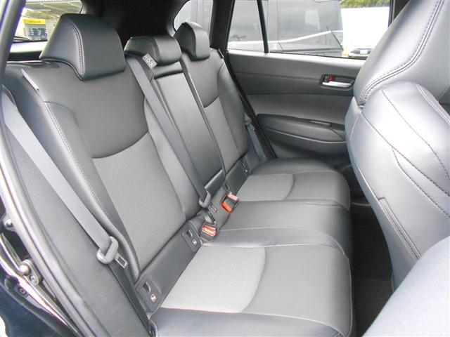 カローラクロス ハイブリッド　Ｚ　衝突軽減Ｂ　記録簿有　フルセグテレビ　スマキ－　半レザー　アクティブクルーズコントロール　メモリナビ　イモビ　ＬＥＤ　ＡＣ　キーレス　パワステ　アルミ　エアバッグ　ＡＢＳ　パワーウィンドウ　ナビ＆ＴＶ（10枚目）