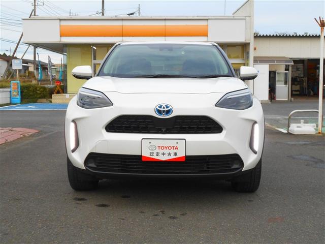 ヤリスクロス ハイブリッドＺ　ドライブレコーダ　インテリジェントキー　アルミホイル　ＬＥＤライト　クルーズコントロール　整備記録簿　横滑り防止システム　ナビＴＶ　メモリーナビゲーション　パワステ　オートエアコン　キーフリー　ＡＢＳ（2枚目）