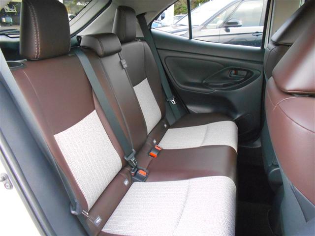 ヤリスクロス ハイブリッドＺ　ドライブレコーダ　インテリジェントキー　アルミホイル　ＬＥＤライト　クルーズコントロール　整備記録簿　横滑り防止システム　ナビＴＶ　メモリーナビゲーション　パワステ　オートエアコン　キーフリー　ＡＢＳ（11枚目）