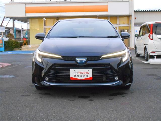 カローラツーリング ハイブリッド　ダブルバイビー　バックモニター　フルセグＴＶ　ＬＥＤライト　点検記録簿　クルコン　横滑り防止　盗難防止装置　ナビ・ＴＶ　エアバッグ　ＥＴＣ　ＡＢＳ　助手席エアバッグ　キーレス　メモリーナビ　アルミホイール（2枚目）