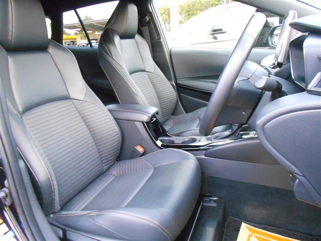 カローラツーリング ハイブリッド　ダブルバイビー　バックモニター　フルセグＴＶ　ＬＥＤライト　点検記録簿　クルコン　横滑り防止　盗難防止装置　ナビ・ＴＶ　エアバッグ　ＥＴＣ　ＡＢＳ　助手席エアバッグ　キーレス　メモリーナビ　アルミホイール（9枚目）