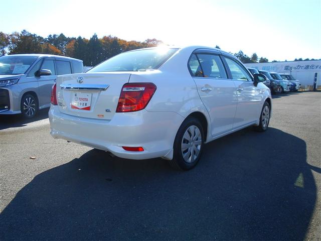 カローラアクシオ １．５Ｇ　横滑り防止装置　衝突軽減システム　ＥＴＣ付き　イモビ　スマートキー　ワンセグテレビ　サイドエアバック　キーレスエントリー　点検記録簿　オートエアコン　ＡＢＳ　デュアルエアバック　メモリナビ　エアバッグ（6枚目）