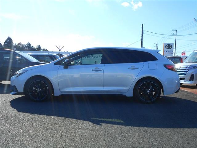 カローラツーリング アクティブスポーツ　ハーフレザー　オートクルーズコントロール　アルミホイール　ナビ＆ＴＶ　地デジ　Ｂカメラ　スマートキー　盗難防止装置　キーレス　ドラレコ　ＥＴＣ　メモリーナビ　オートエアコン　衝突軽減システム　ＬＥＤ（3枚目）