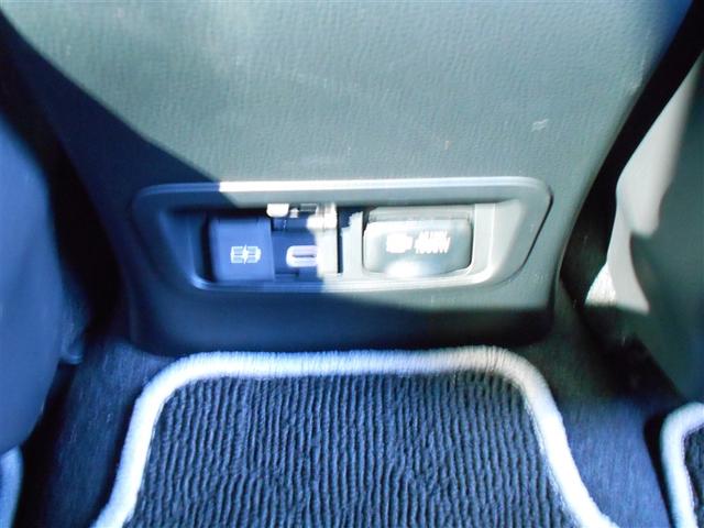 カローラツーリング アクティブスポーツ　ハーフレザー　オートクルーズコントロール　アルミホイール　ナビ＆ＴＶ　地デジ　Ｂカメラ　スマートキー　盗難防止装置　キーレス　ドラレコ　ＥＴＣ　メモリーナビ　オートエアコン　衝突軽減システム　ＬＥＤ（20枚目）