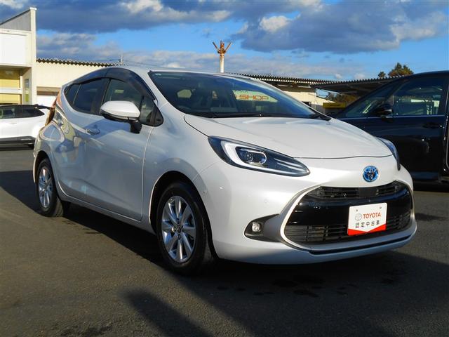 アクア Z LEDヘッドライト スマートキー イモビライザー アルミホイール オートクルーズコントロール 点検記録簿 フルセグTV エアコン ESC ナビ&TV ETC キーレス パワーウインドウ ABS(7枚目)