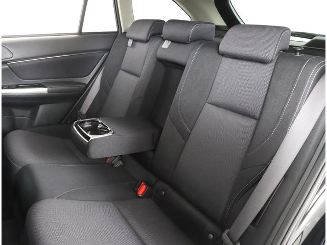 レヴォーグ １．６ＧＴ　ＥｙｅＳｉｇｈｔ　元レンタカー　パワーシート　パナソニック８インチナビ　ＦＳＢカメラ　ＥＴＣ　ＣＤ／ＤＶＤ機能　スマートリヤビューミラー　シートヒーター　ハイビームアシスト　リヤビークルディテクション　整備記録簿　ターボ　禁煙車（9枚目）