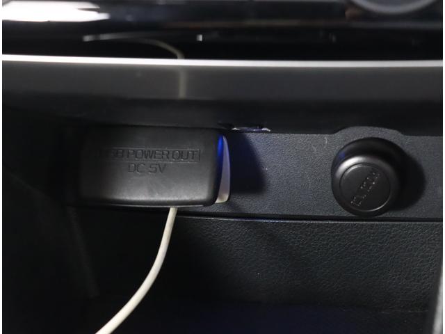 レヴォーグ １．６ＧＴ　ＥｙｅＳｉｇｈｔ　元レンタカー　パワーシート　パナソニック８インチナビ　ＦＳＢカメラ　ＥＴＣ　ＣＤ／ＤＶＤ機能　スマートリヤビューミラー　シートヒーター　ハイビームアシスト　リヤビークルディテクション　整備記録簿　ターボ　禁煙車（25枚目）