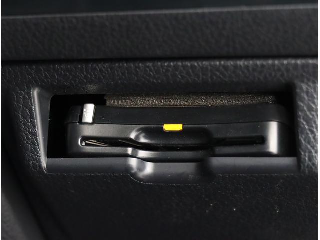 レヴォーグ １．６ＧＴ－Ｓ　ＥｙｅＳｉｇｈｔ　Ａｄｖａｎｔａｇｅ　Ｌｉｎ　ハイビームアシスト・リヤビークルディテクション・サイド＆フロントビューモニター・スマートリヤビューミラー・キーレスアクセス＆プッシュスタート・ＬＥＤヘッドランプ（ヘッドライト連動）・運＆助パワーシート（12枚目）