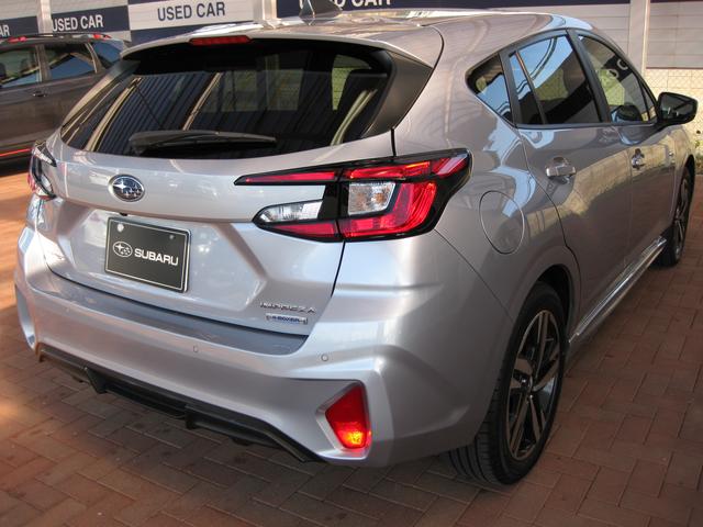 インプレッサ ST-H 当社元社用車!ナビ機能有/距離少なめです! キーレスアクセス&プッシュスタート・運転席助手席パワーシート・フルLED&コーナリングランプ・アダプティブドライビングビーム・ステリング連動ヘッドライト・ステアリングヒーター・フロントシートヒーター(5枚目)