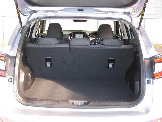 インプレッサ ST-H 当社元社用車!ナビ機能有/距離少なめです! キーレスアクセス&プッシュスタート・運転席助手席パワーシート・フルLED&コーナリングランプ・アダプティブドライビングビーム・ステリング連動ヘッドライト・ステアリングヒーター・フロントシートヒーター(13枚目)